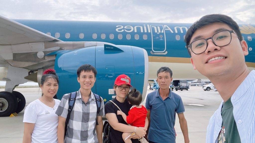 Bay cùng Vietnam Airlines